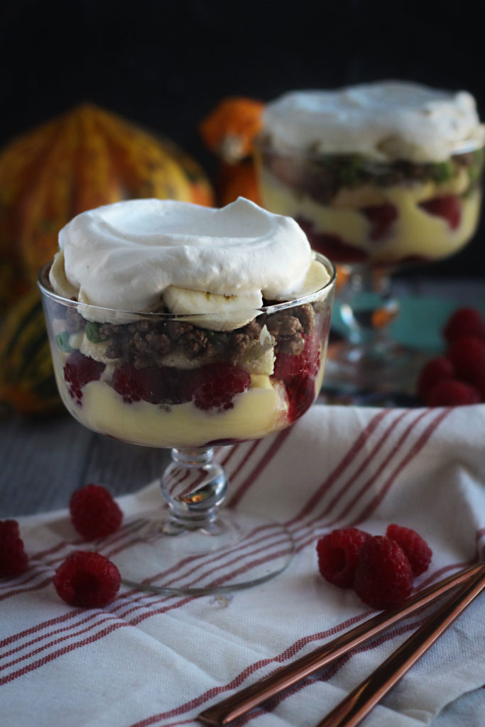 Friends: Rachel Green's English Trifle - Feast Of Starlight